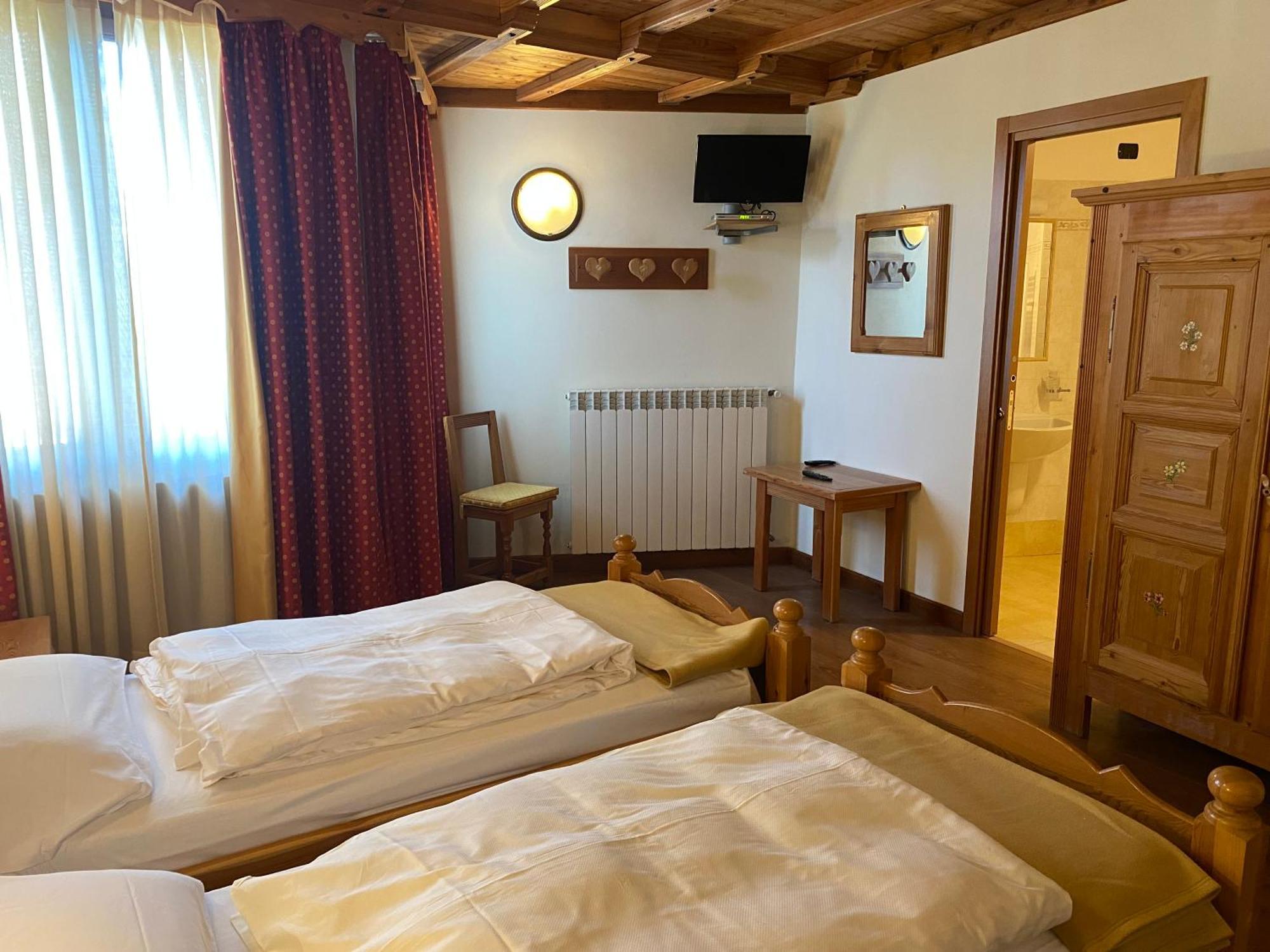 Hotel Stella Alpina Oulx Ngoại thất bức ảnh